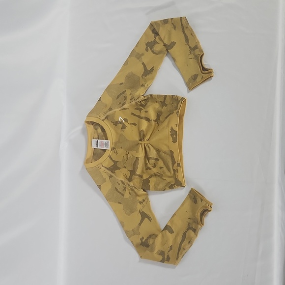 Gymshark Seamless Vital Size Small Camo Thumb Sleeve - Picture 1 of 6